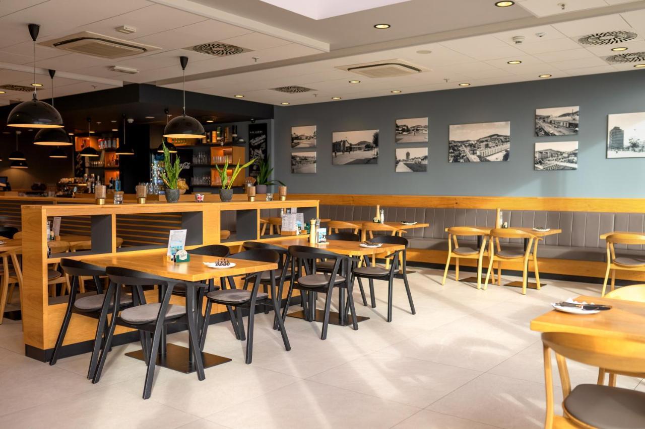 Hotel Smetanova Vsetín Εξωτερικό φωτογραφία