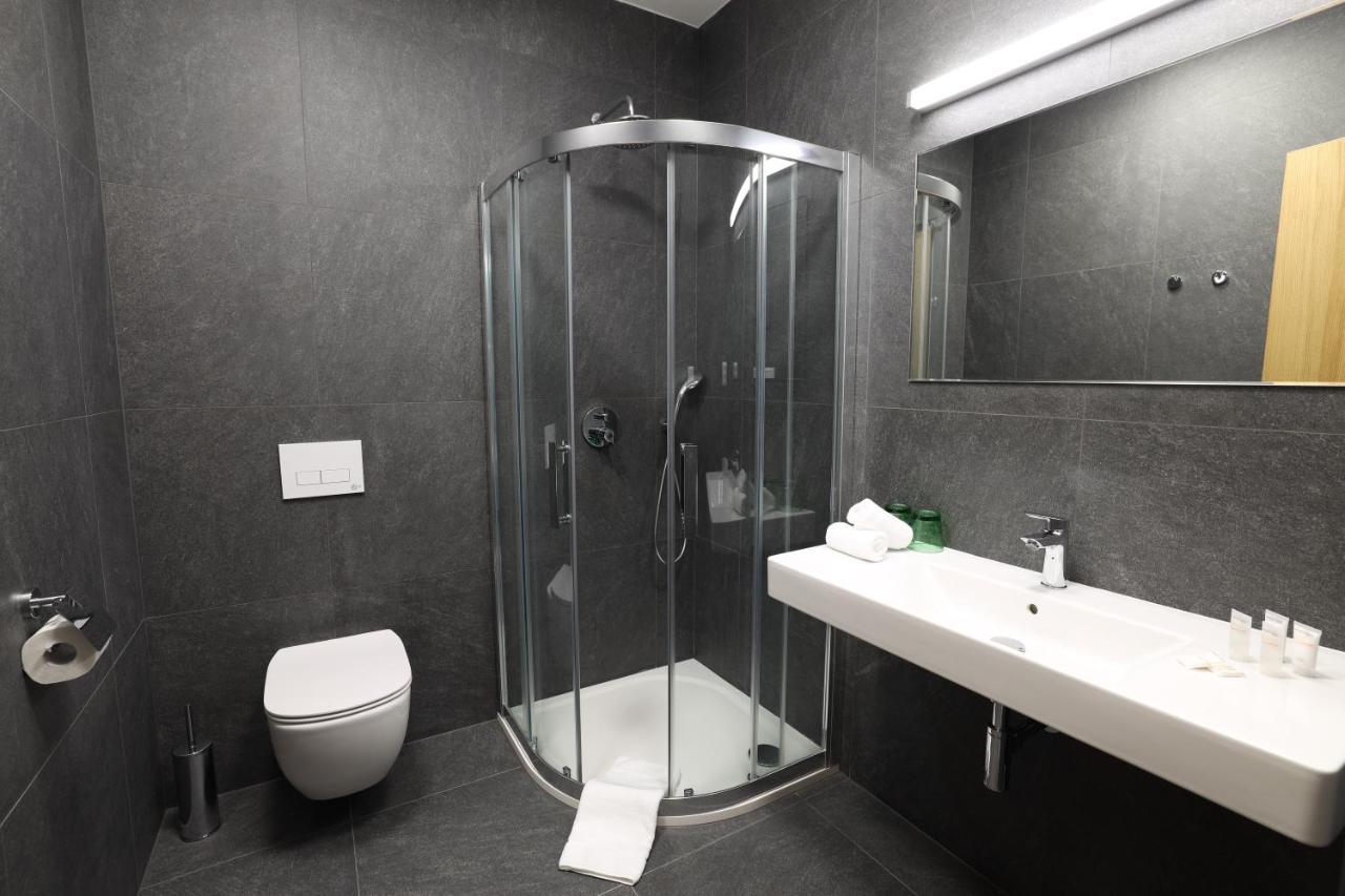 Hotel Smetanova Vsetín Εξωτερικό φωτογραφία